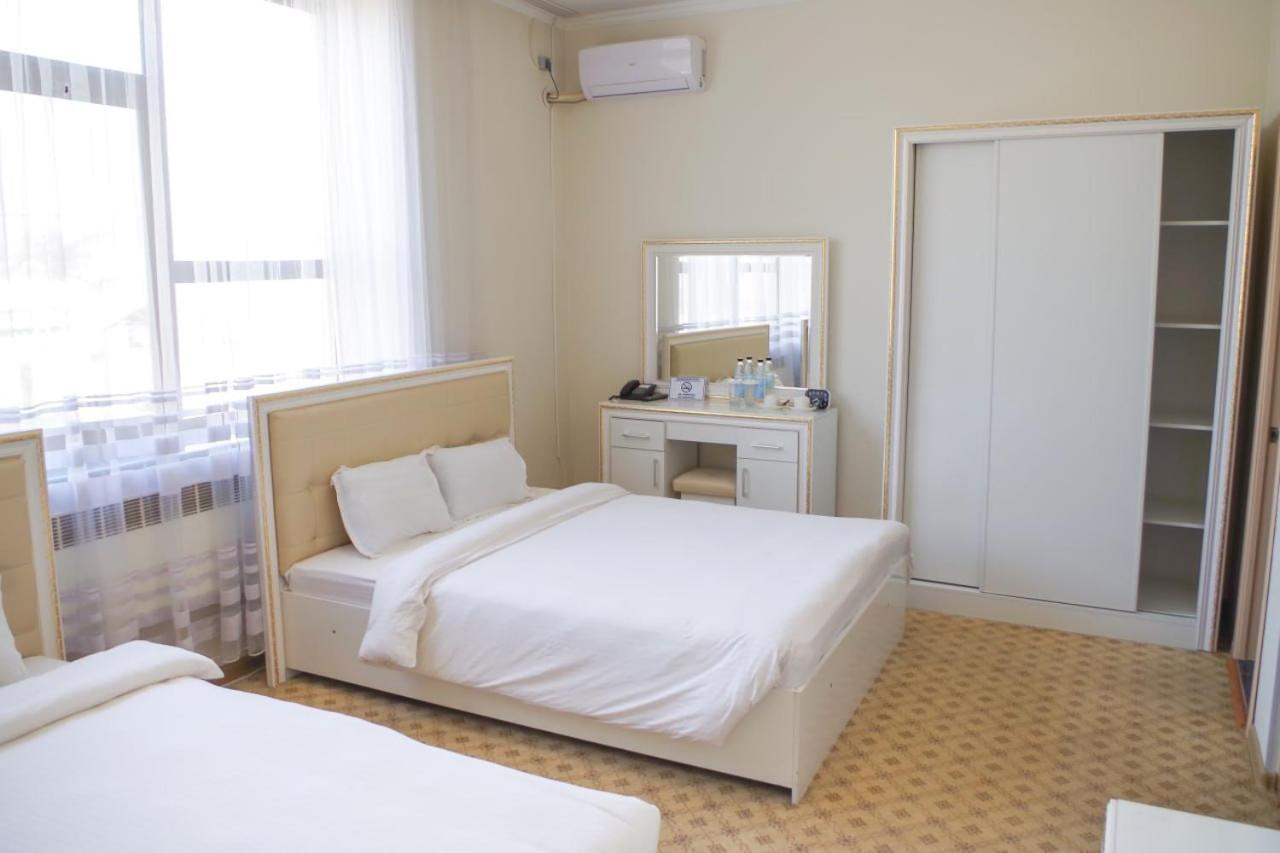 Hotel Sultan Jalal-Abad Zewnętrze zdjęcie