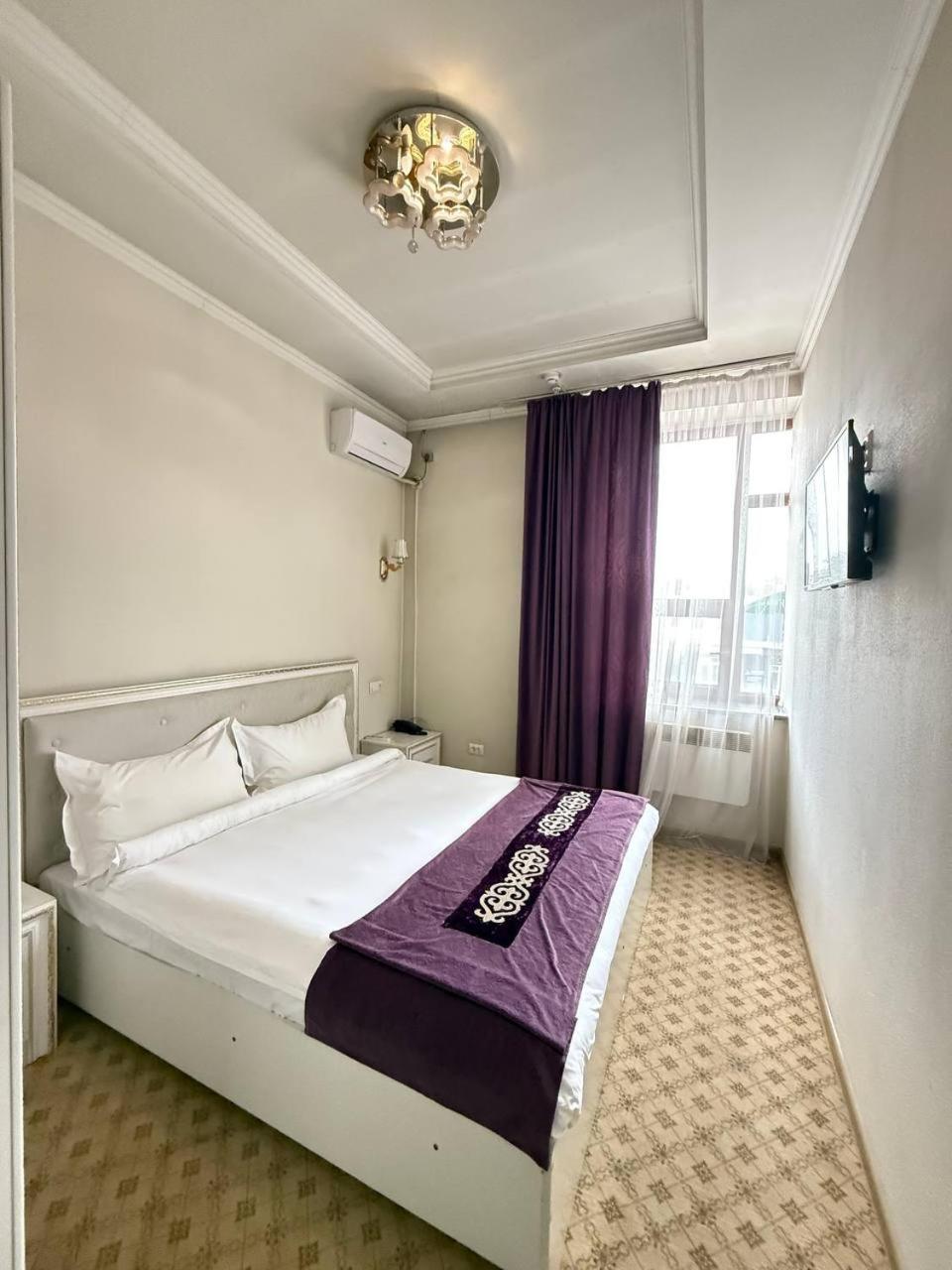 Hotel Sultan Jalal-Abad Zewnętrze zdjęcie